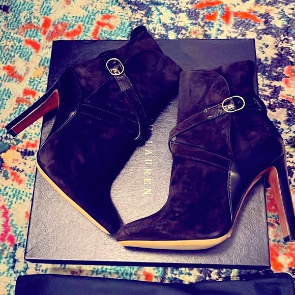 Ralph Lauren Black Suede Heeled Stiletto Booties NWOT - Picture 3 of 10